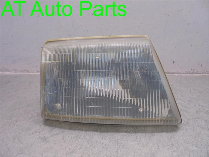 98 99 00 FORD RANGER PASSENGER RIGHT HEADLIGHT ASSEMBLY OEM 114-01531R