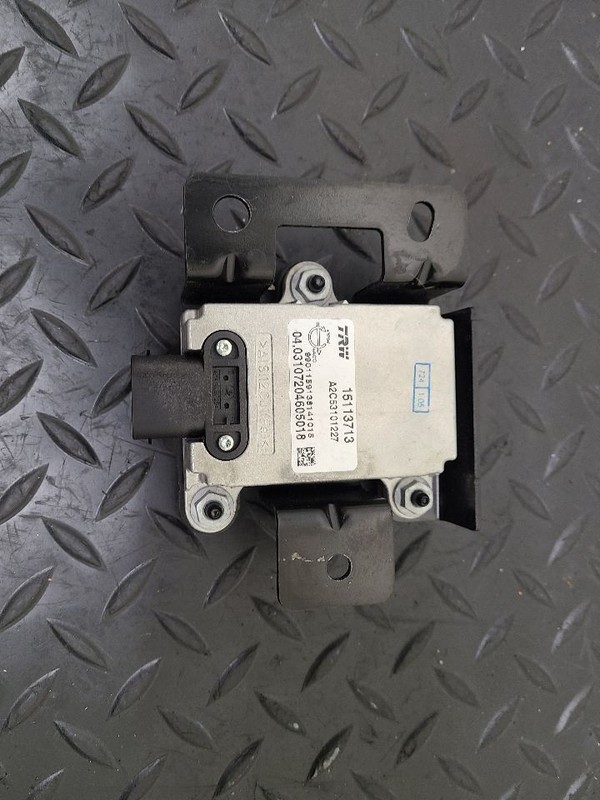 03-06 Cadillac Escalade Yaw Rate Stability Sensor OEM 15220053