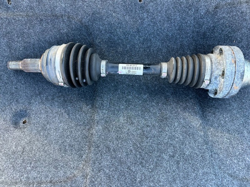 2011-2018 PORSCHE CAYENNE- TOUAREG AWD Front CV Axle Shaft 7P0407271C