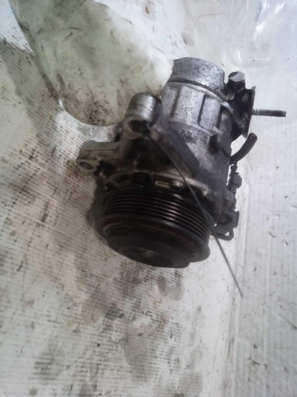 2017 Chevrolet Traverse A/C Compressor OEM 84338709 3.6L 168K Miles Black