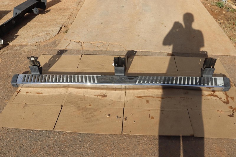 2011-2016 FORD F350 SD CREW CAB LEFT DRIVER SIDE RUNNING BOARD STEP PLATE OEM