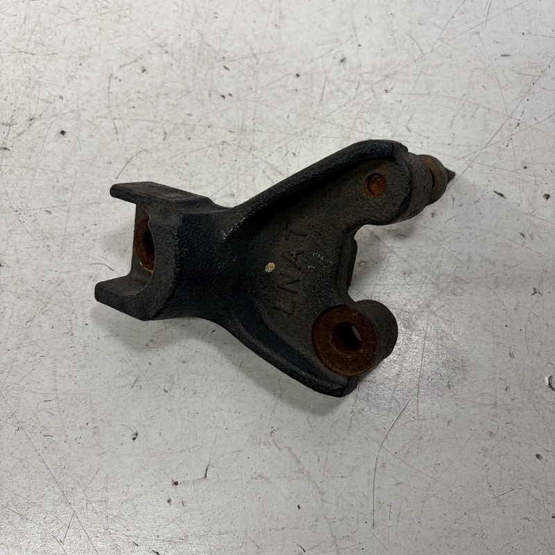 07-08 Honda Fit AT Engine Side Mount Bracket 50820-SLN-A81 OEM