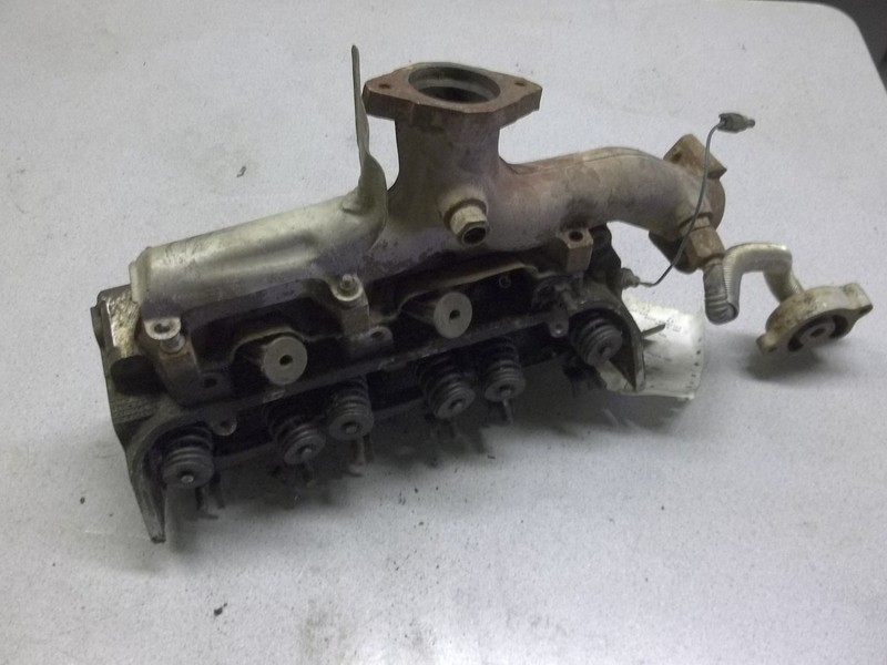 1987-94 Beretta Grand Prix Cylinder Head and RH Exhaust Manifold 14100552