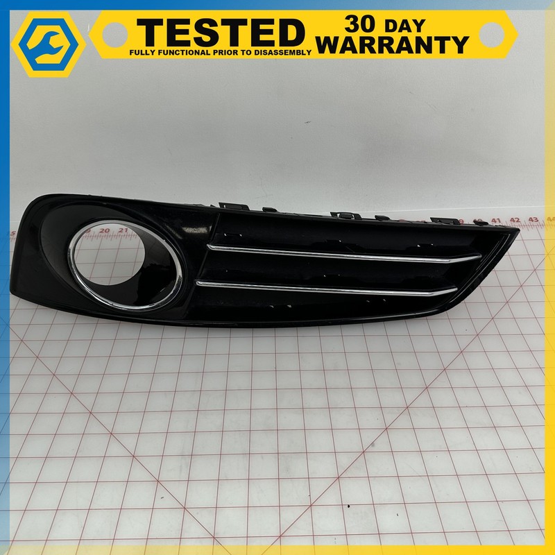 11-14 Audi A8 Quattro FRONT LEFT SIDE BUMPER TRIM COVER FOG LIGHT BEZEL OEM