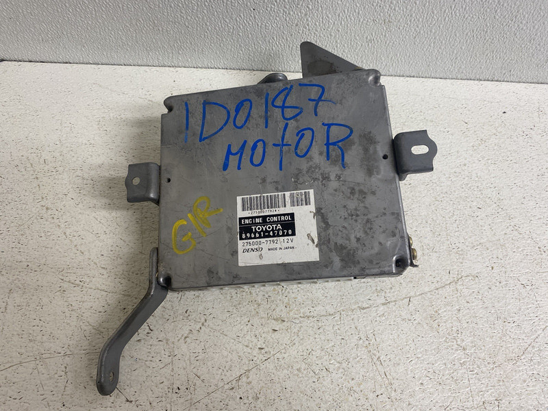 2004-2005 Toyota Prius Engine Computer Ecu Ecm Pcm Control Module 89661-47070