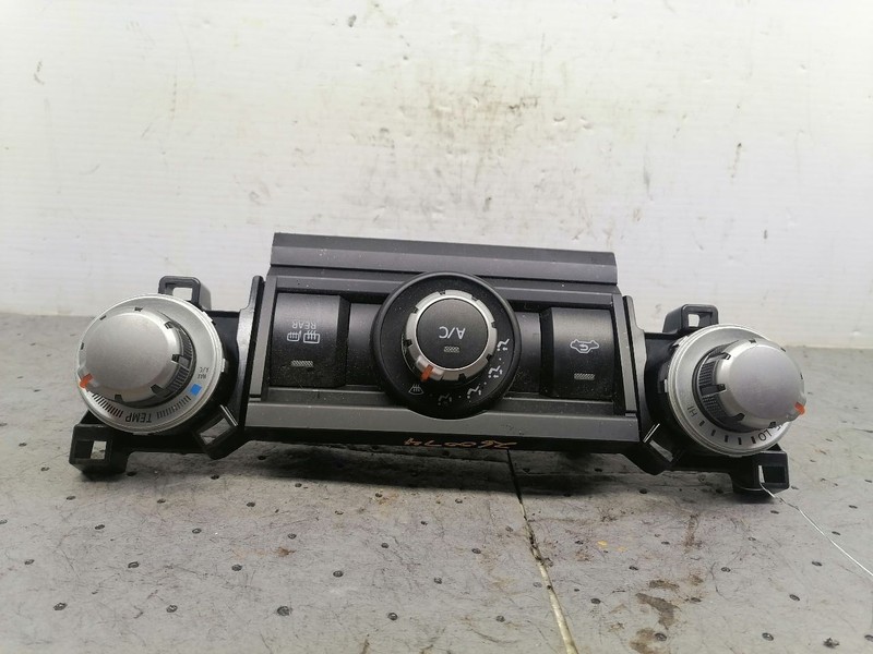 Temperature Control Manual Temperature Control Fits 14-24 4 RUNNER 1759420