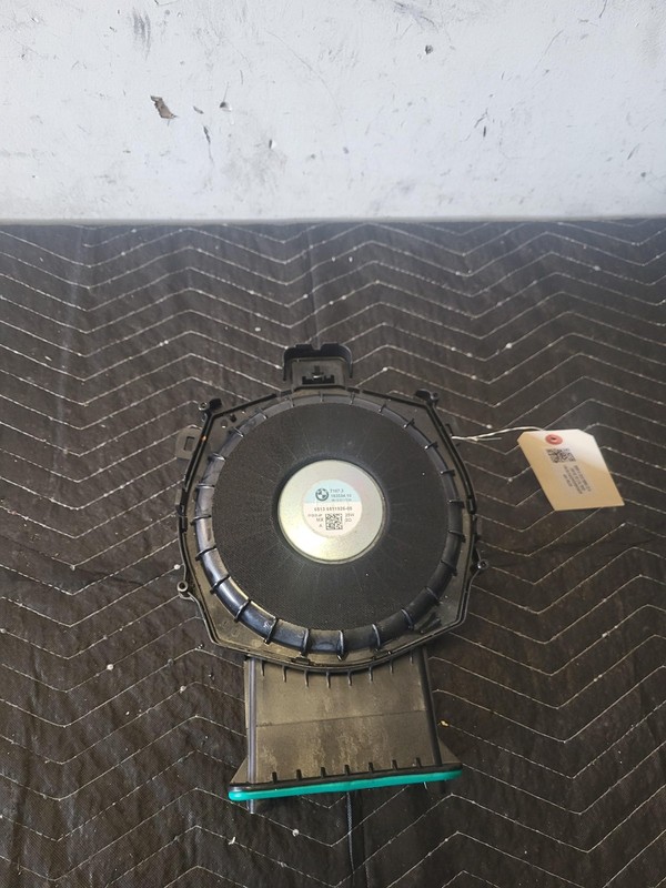Used Oem BMW Left or Right Front Floor Speaker Subwoofer for 2018-2025 X3 30i
