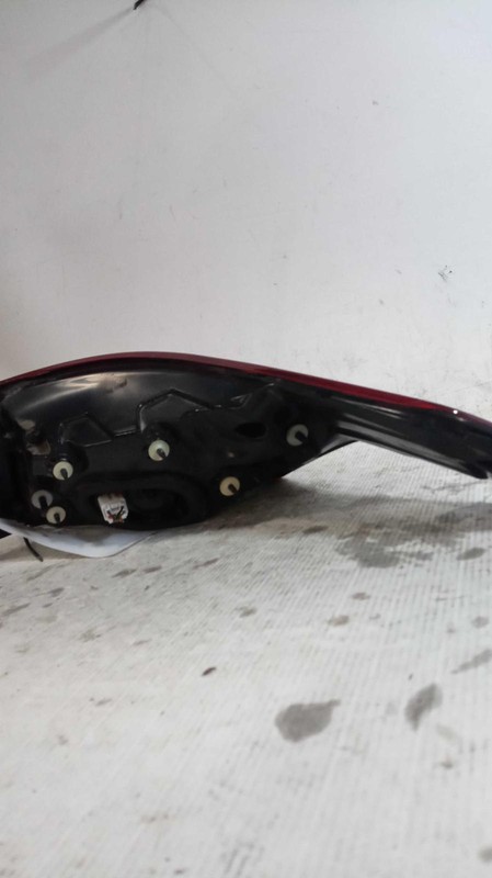 2019 Genesis G80 Left Tail Light Assembly Silver OEM 7884317 32K Miles
