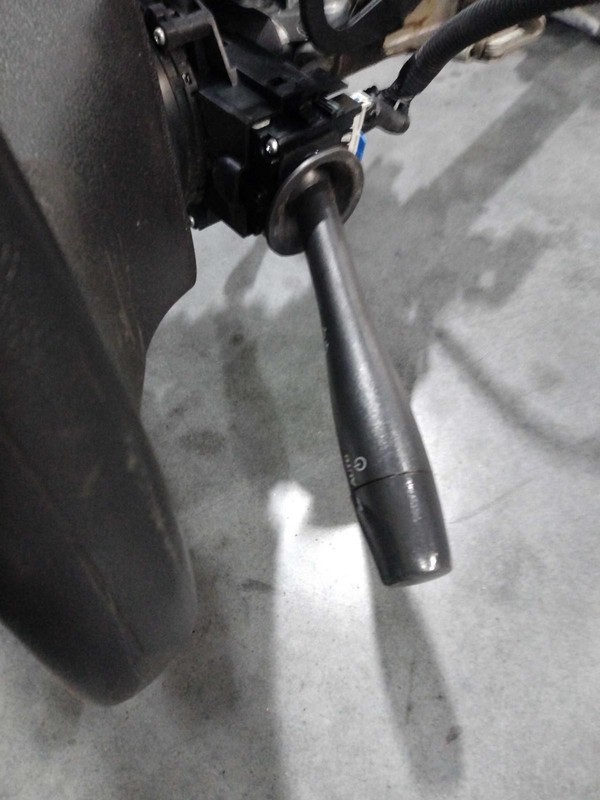 2008 Pontiac Torrent Steering Column OEM Silver 170K Miles NJ25-23701-602549