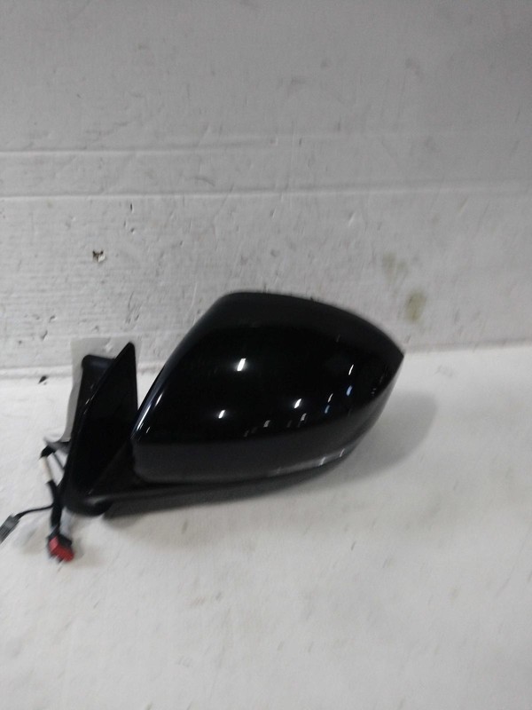 2016 Land Rover LR4 Left Door Mirror Assembly Black 488941 106k Miles