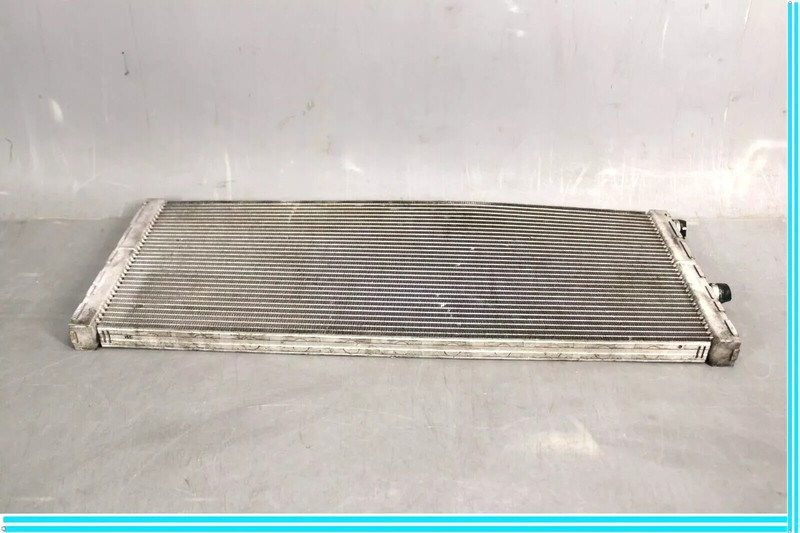 09-15 BMW F01 F02 750i 750Li Engine Coolant Auxiliary Radiator Unit 7576827 OEM