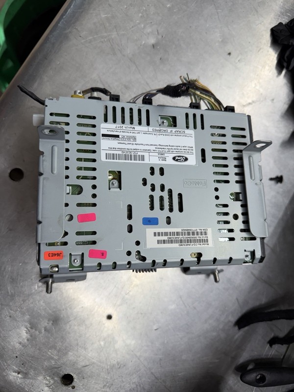 2015 - 2018 Ford Edge Audio AM FM Radio CD Player Receiver FT4T-19C107-KD π OEM