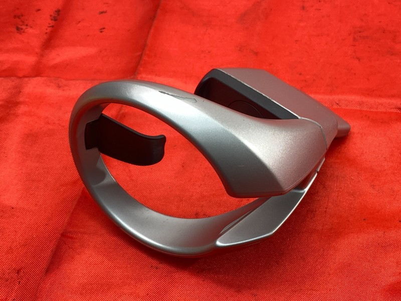 04-10 BMW E63 E64 640 650 M6 Center Cupholder Drink Insert Trim Slot Silver OEM✅