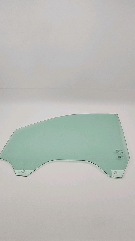 19-25 Chevrolet Silverado 1500 Crew Left Driver Front Door Window Glass 84752933