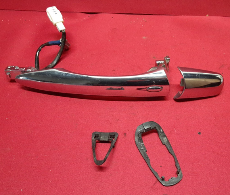 2011 - 2015 Infiniti FRONT RIGHT PASSENGER Exterior Door Handle 82646-1BA0A