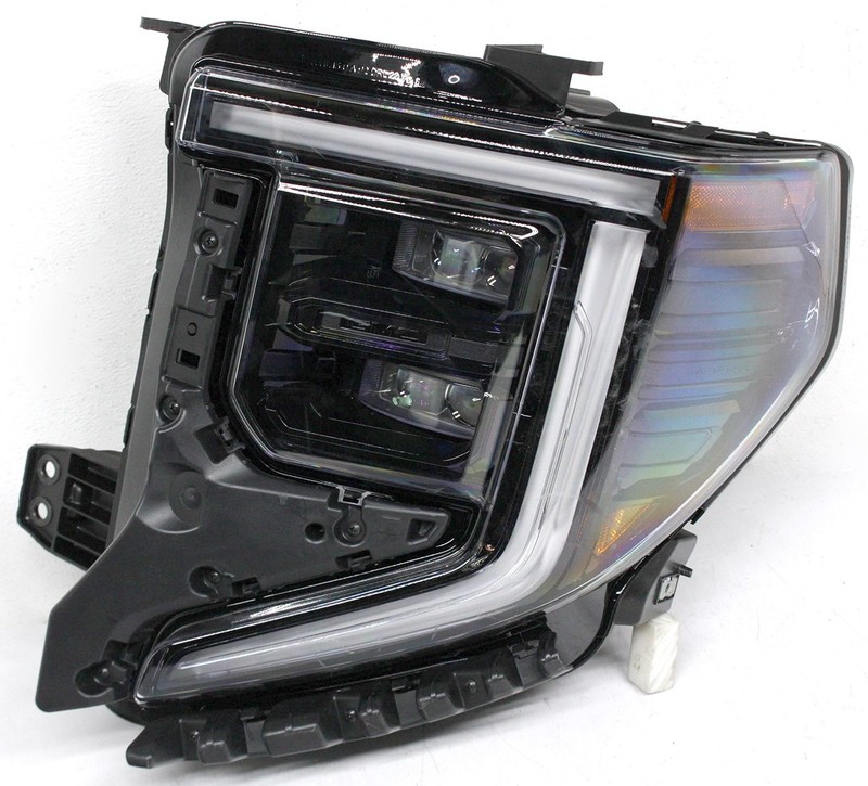 OEM Left Driver Side Headlamp For GMC Sierra Denali 85121984