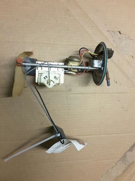89 90 91 92 93 94 95 96 97 FORD AEROSTAR FUEL PUMP PUMP ASSEMBLY IN TANK 63641