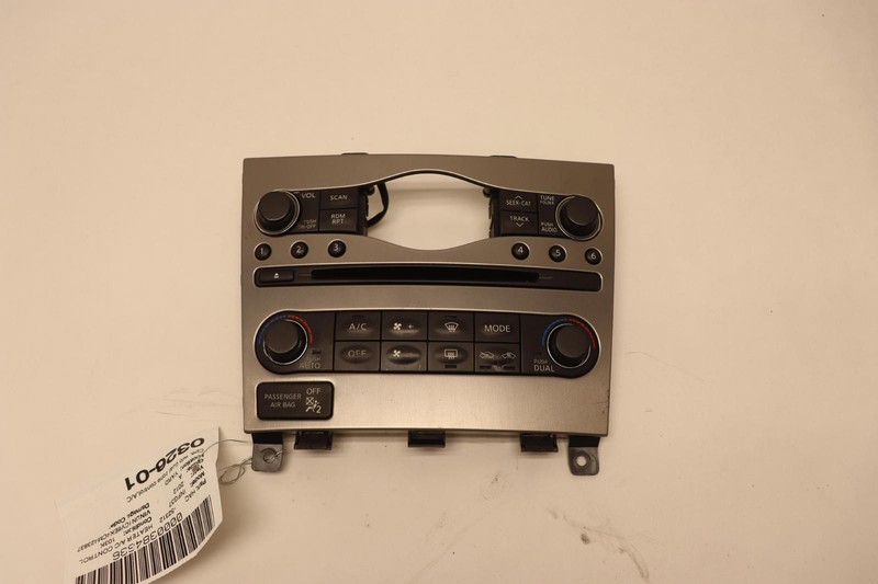 2009-2013 INFINITI G37 COUPE RADIO MEDIA & A/C CLIMATE CONTROL SWITCH PANEL OEM