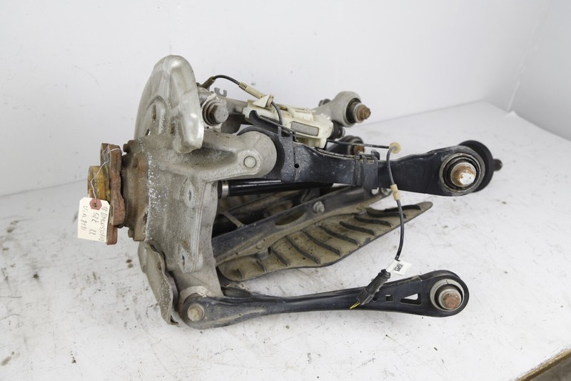 17-20 BMW 530I 540I G30 PASSENGER RIGHT REAR SPINDLE AXLE CONTROL ARM SET 52K