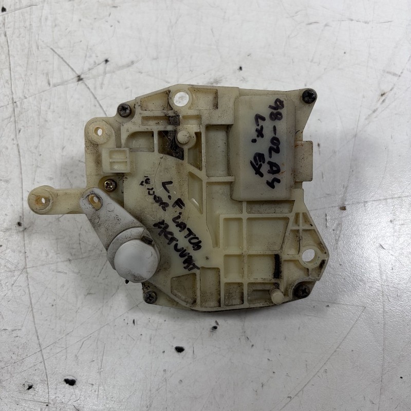 98-02 Honda Accord 4D EX LX Left Front Door Lock Actuator 72155-S84-A11 OEM