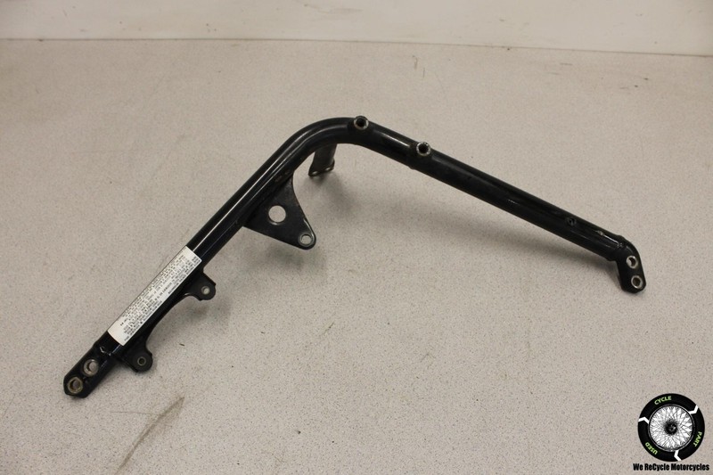 2003 Suzuki Marauder 800 Vz800 Frame Engine Support Cradle Bar Rail VZ 03