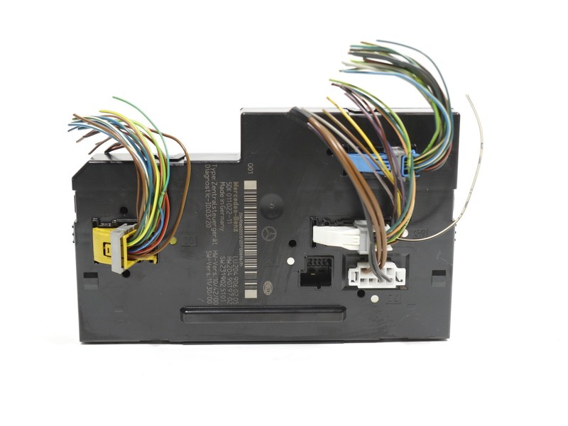 2012-2014 Mercedes C250 W204 Front SAM Fuse Box Relay Control Unit OEM