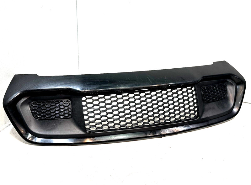 2016-2022 Jeep Grand Cherokee Front Bumper Lower Grille *PXJ* OEM