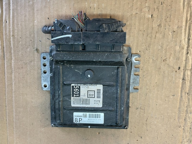 2004 Nissan Titan Ecm Ecu Engine Control ComputerMEC33-610 D1 ac5381 DG
