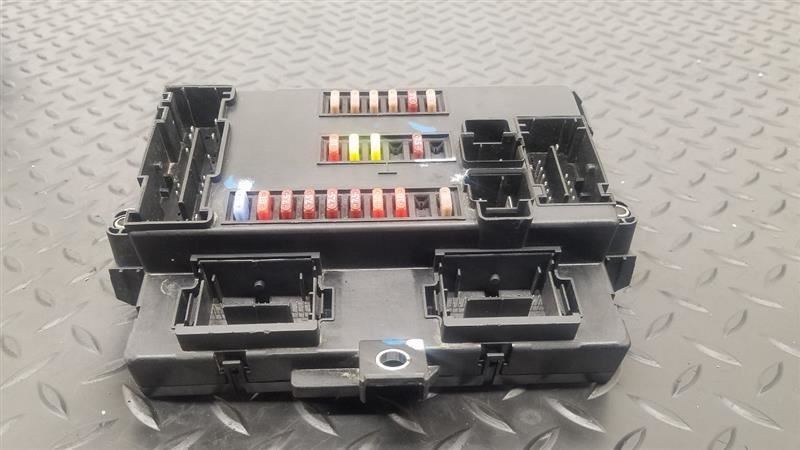 14-15 Dodge Promaster BCM Body Control Module Fuse Junction Box OEM 4727618AD
