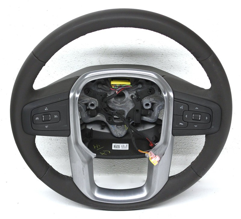 OEM Steering Wheel For GMC Sierra 1500 Crew, 2500 Extended Cab Leather 84646052