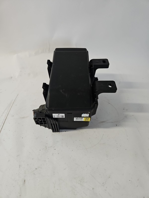 2008-10 Hyundai Sonata Fuse Box 2.4 Engine Compartment 91950-3K750 68K MILES