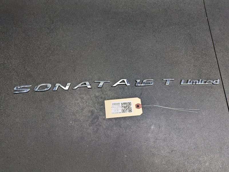 Rear Deck Lid Emblem SONATA 1.6T 2021 Hyundai Sonata 86310-L1000 2020