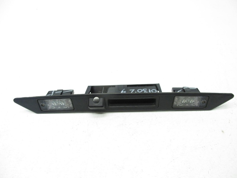 13-15 AUDI 4L Q7 REAR TRUNK LICENCE PLATE LIGHTS HANDLE OEM 013024
