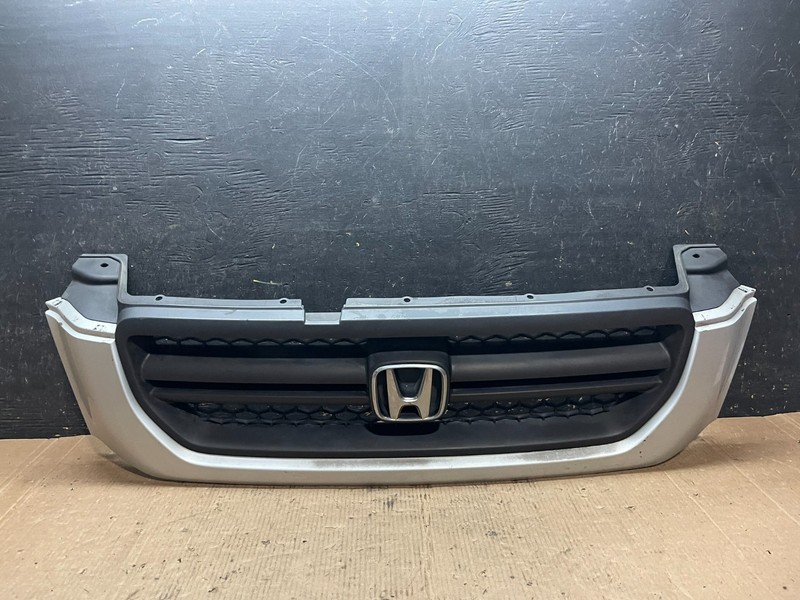 2003 2004 2005 Honda Pilot Front Upper Grill Grille Oem Z8093 DG