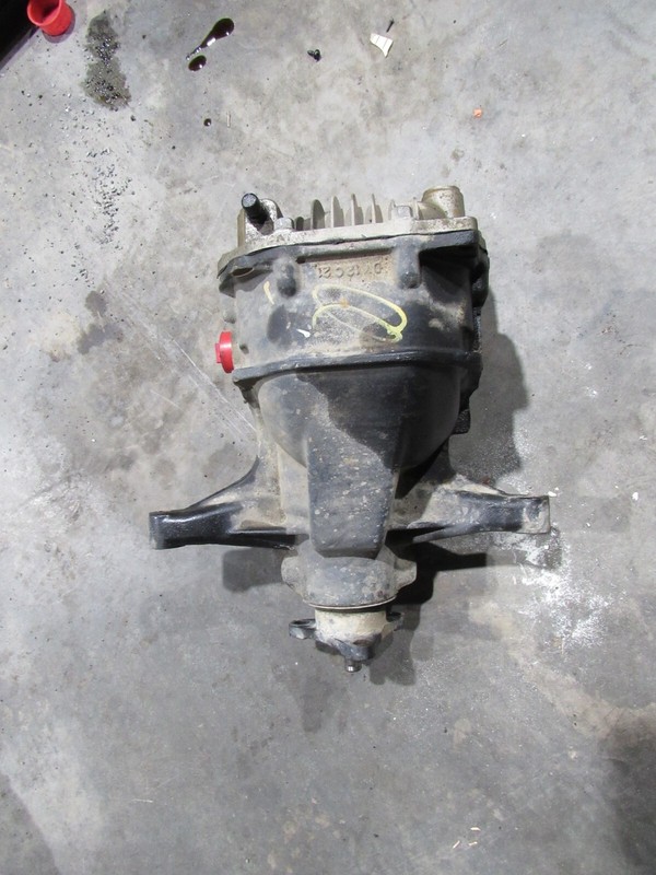 11-13 HYUNDAI GENESIS REAR AXLE DIFFERENTIAL CARRIER SEDAN 3.8L
