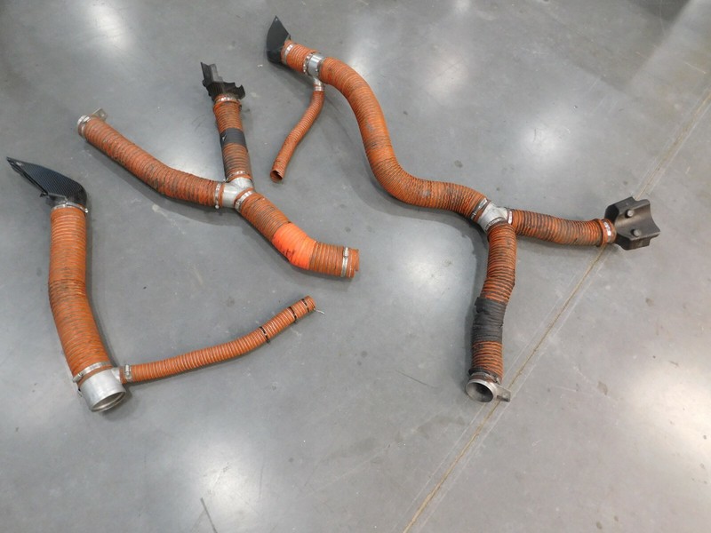 2017 16 18 McLaren 570GT4 570 GT4 Carbon Brake Cooling Ducts / Hoses #0016 i7