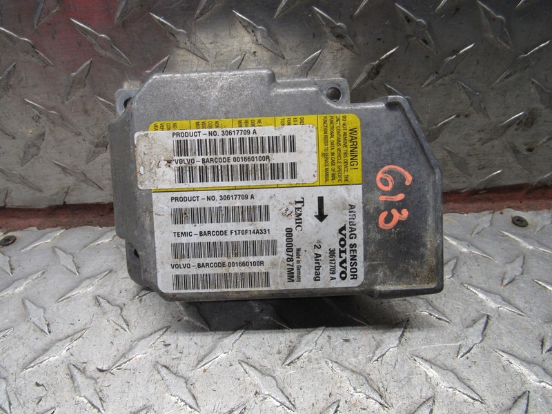 2001-2004 VOLVO 40 SERIES CONTROL MODULE SENSOR TEMIC 30617709 A