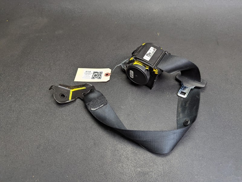 Rear Right Seat Belt Retractor 2018 BMW X6 627788400C 2015 2016 2017 2019