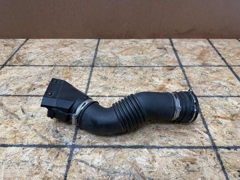 GENESIS GV70 2022-2025 OEM LEFT DRIVER AIR BOX AIR DUCT INLET HOSE PIPE 3.5T