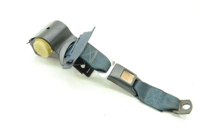 1984-1986 Nissan 300ZX Z31 2+2 Passenger Right Rear BLUE Seat Belt Retractor