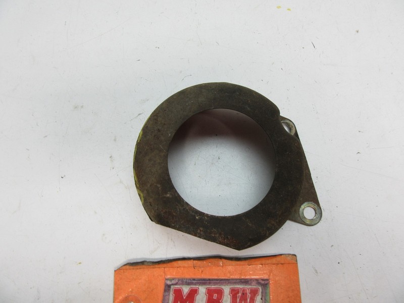 BRACKET MOUNT COVER OVER FRONT AXLE SHAFT JACK SHAFT AXLE CV AUTO JACKSHAFT RF R