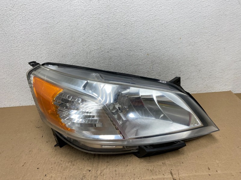 2013 to 2017 Nissan NV200 Right Passenger RH Halogen Headlight TYC AE6469 DW