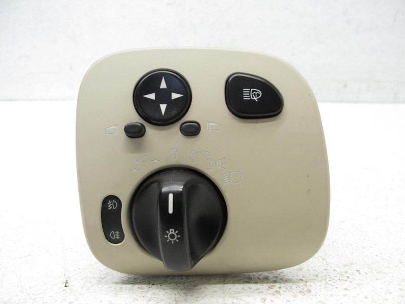 01-09 Mercedes W209 CLK500 CLK320 W203 C320 C280 Headlight Control Switch 021424