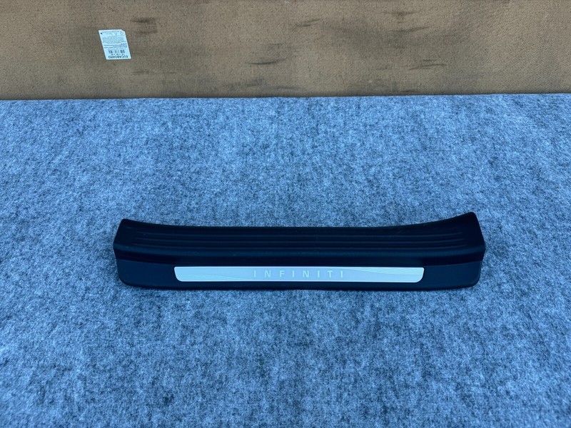 INFINITI QX50 QX55 19-24 OEM FRONT RIGHT PASSENGER SCUFF PLATE DOOR SILL TRIM