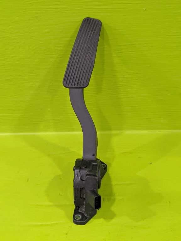 08 09 10 CARAVAN GAS ACCELERATOR PEDAL OEM 3778-6
