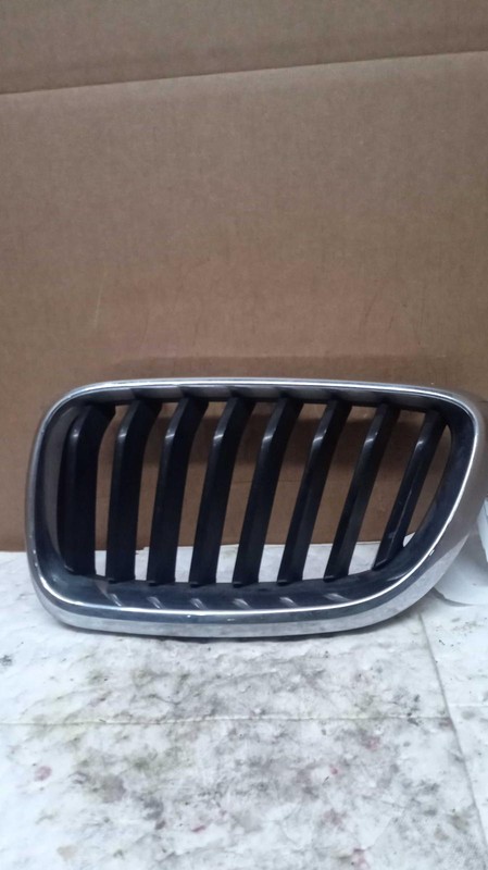 2018 BMW 230i Grille Grey Used OEM Part 652329 42K Miles
