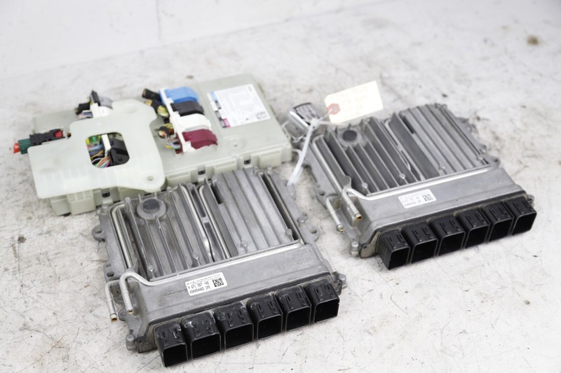2016-2019 BMW G12 750 DME ECU Engine Computer Body Control Module Key SET 91K