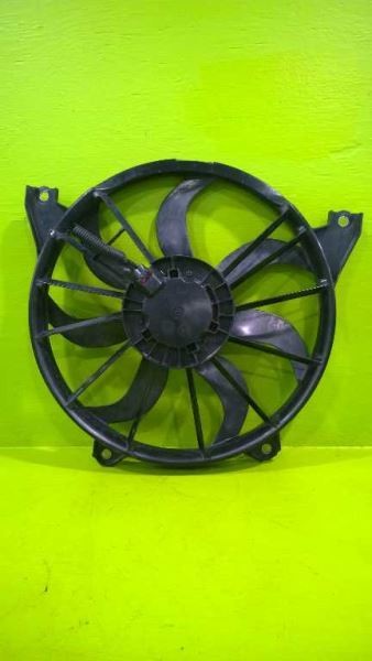 09 10 11 12 13 14 15 16 17 18 19 DODGE JOURNEY 2.4L AT SUV RADIATOR FAN 2671-46