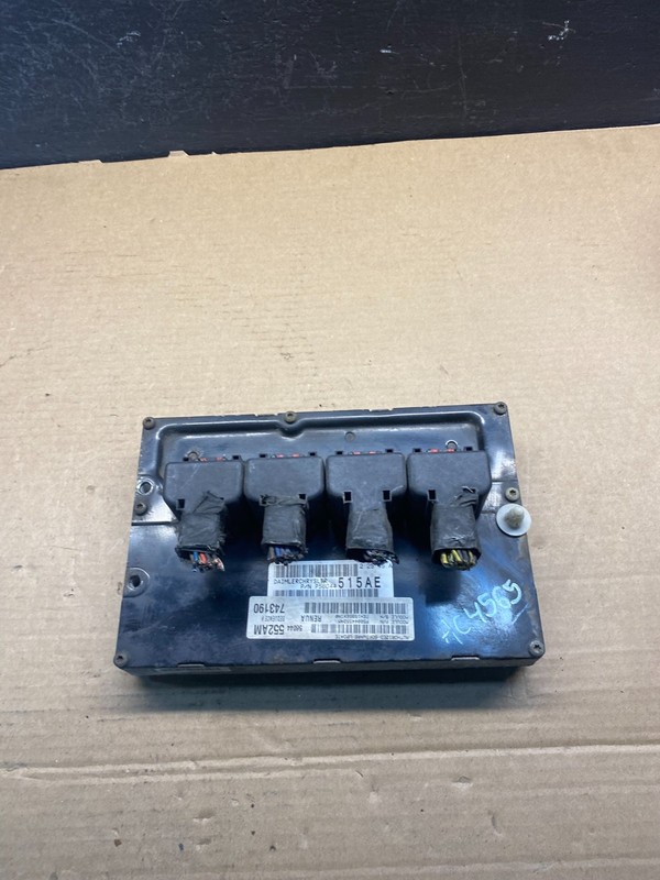 2005 Grand Cherokee Engine Computer 4.7L ECM ECU P56044552AM AC4565 DG