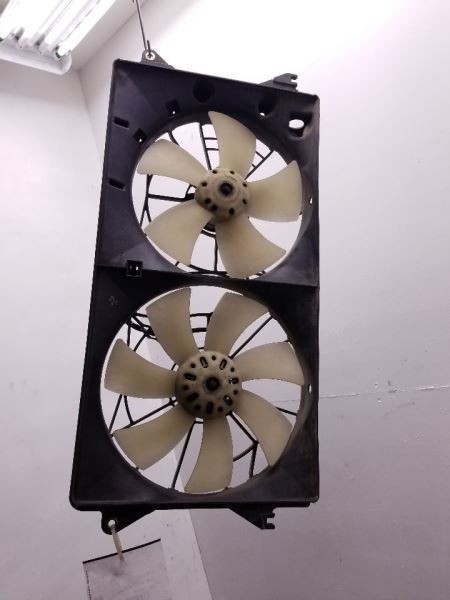 Radiator Fan Motor Fan Assembly Fits 00-05 CELICA 16711-22060